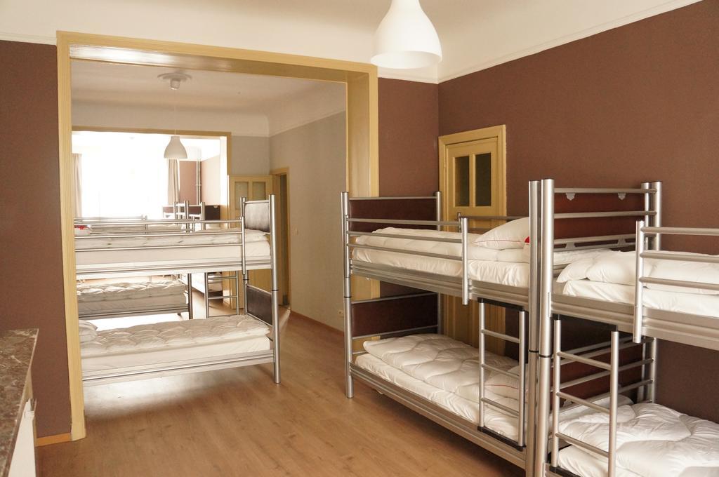 Saint-Gilles Es Hostel מראה חיצוני תמונה