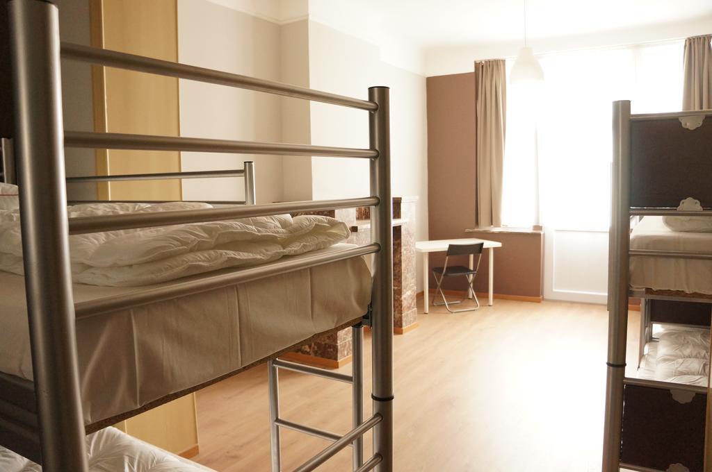 Saint-Gilles Es Hostel מראה חיצוני תמונה