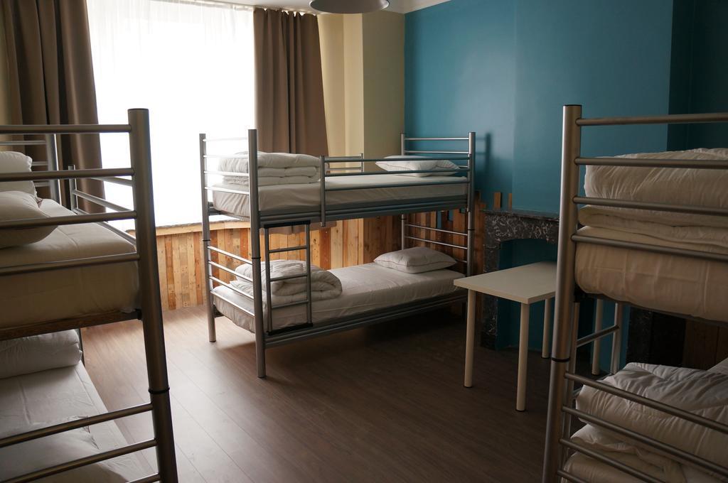 Saint-Gilles Es Hostel מראה חיצוני תמונה